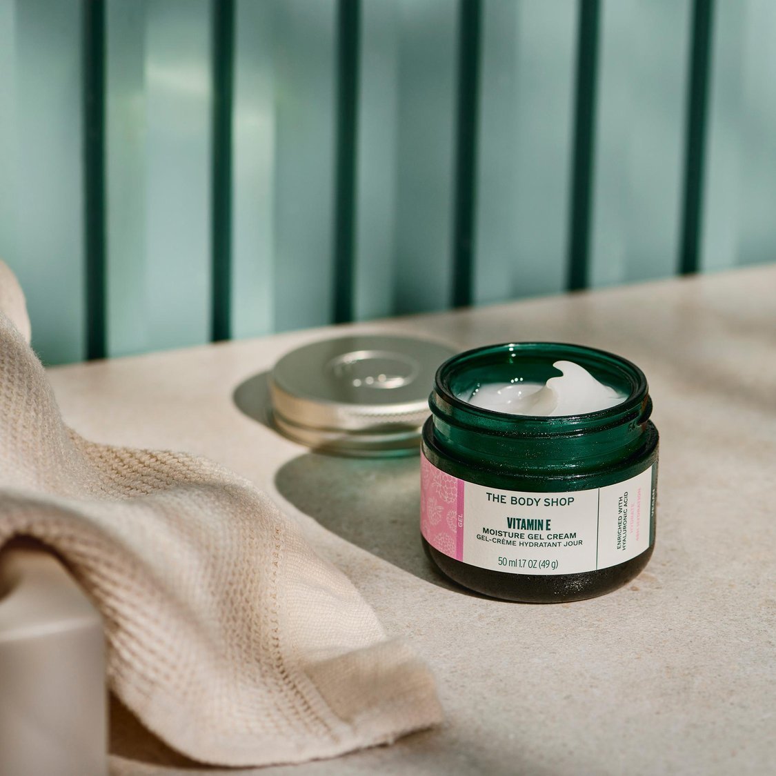 Vitamin E Gel Moisture Cream by The Body Shop: Fresh Hydration, Pure Care - Image 2