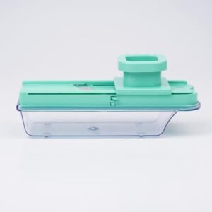 Rosemary Cove: The Art of Dry Fruit Chopping