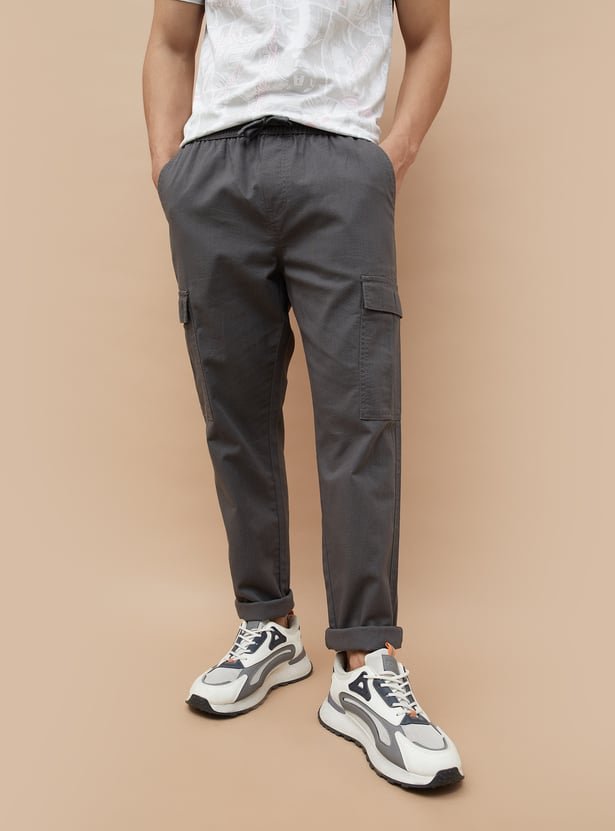 FAME FOREVER: Reliable Style Solid Cargo Essentials