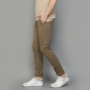 US POLO ASSN Slim Tapered Trousers: The Perfect Fit