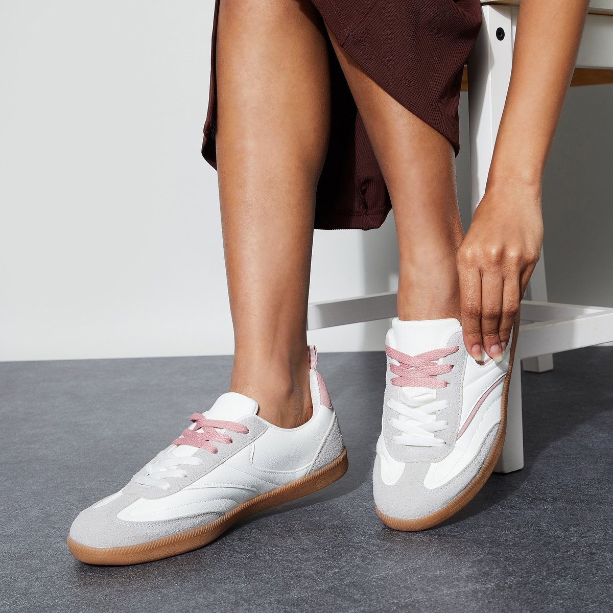 GINGER Panelled Sneakers: Effortless Edge